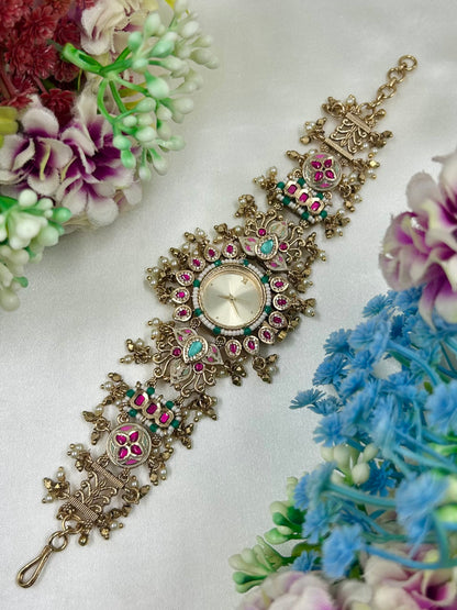 Aarya Heritage Watch