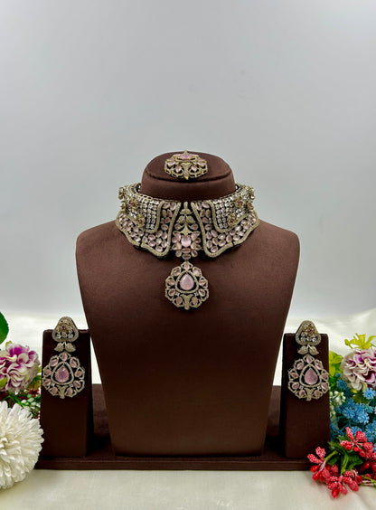 Haya Victorian Choker Necklace Set