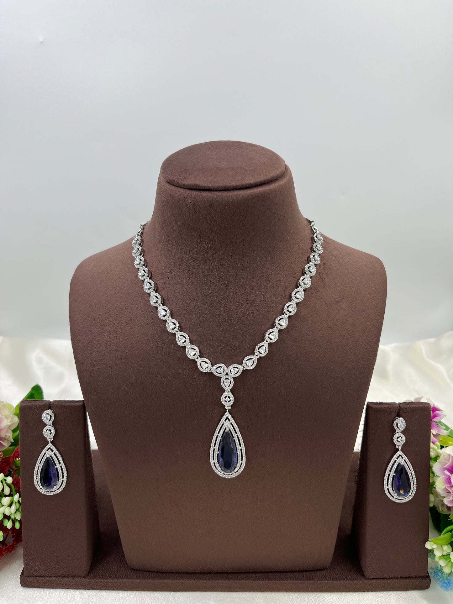 Zara Regal Drop Necklace Set