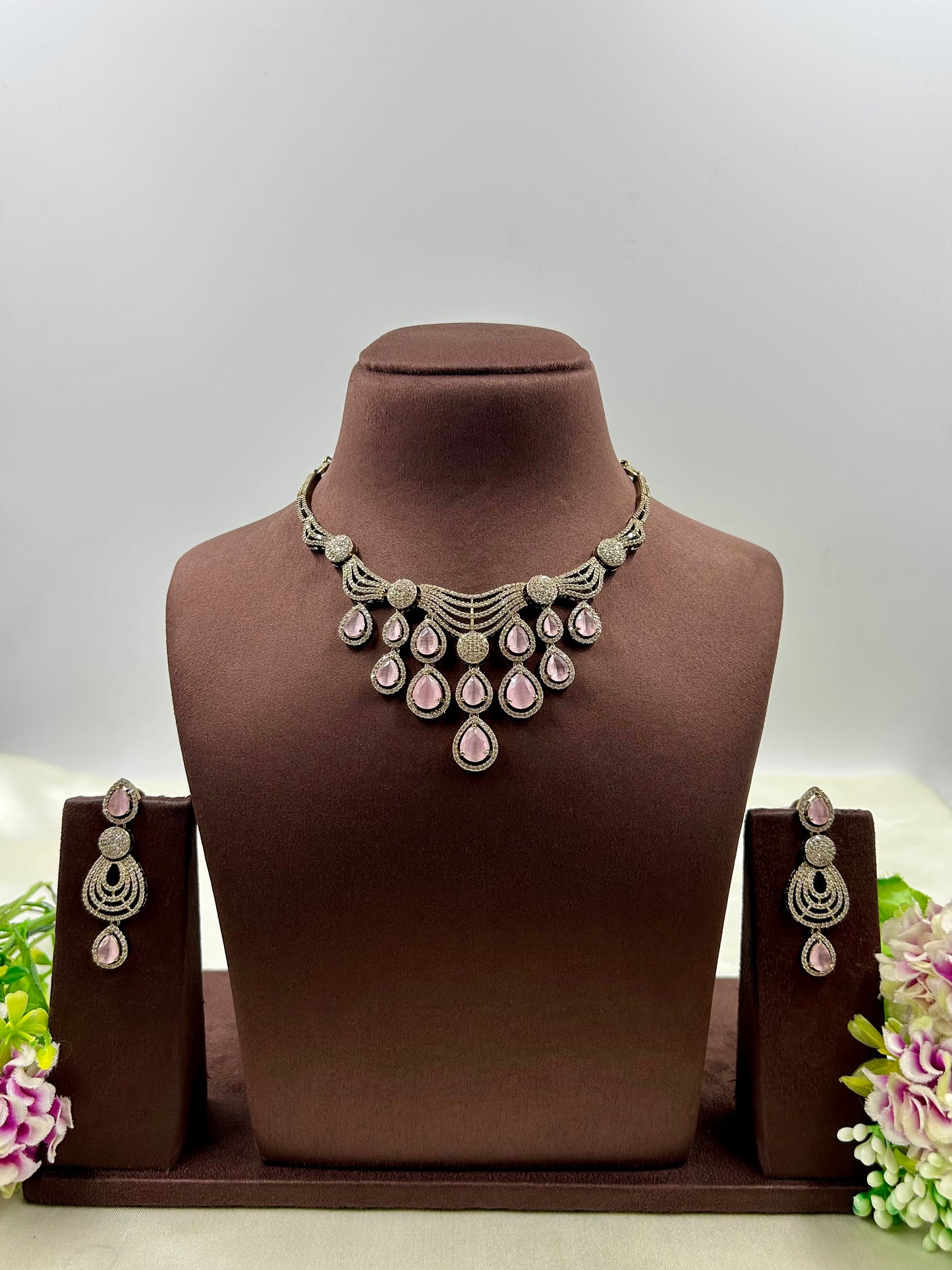 Priyanka Victorian Premium Necklace