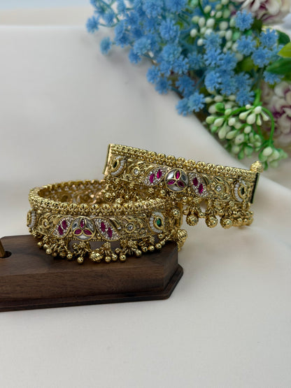 Girija Chorski Bangles (Openable)