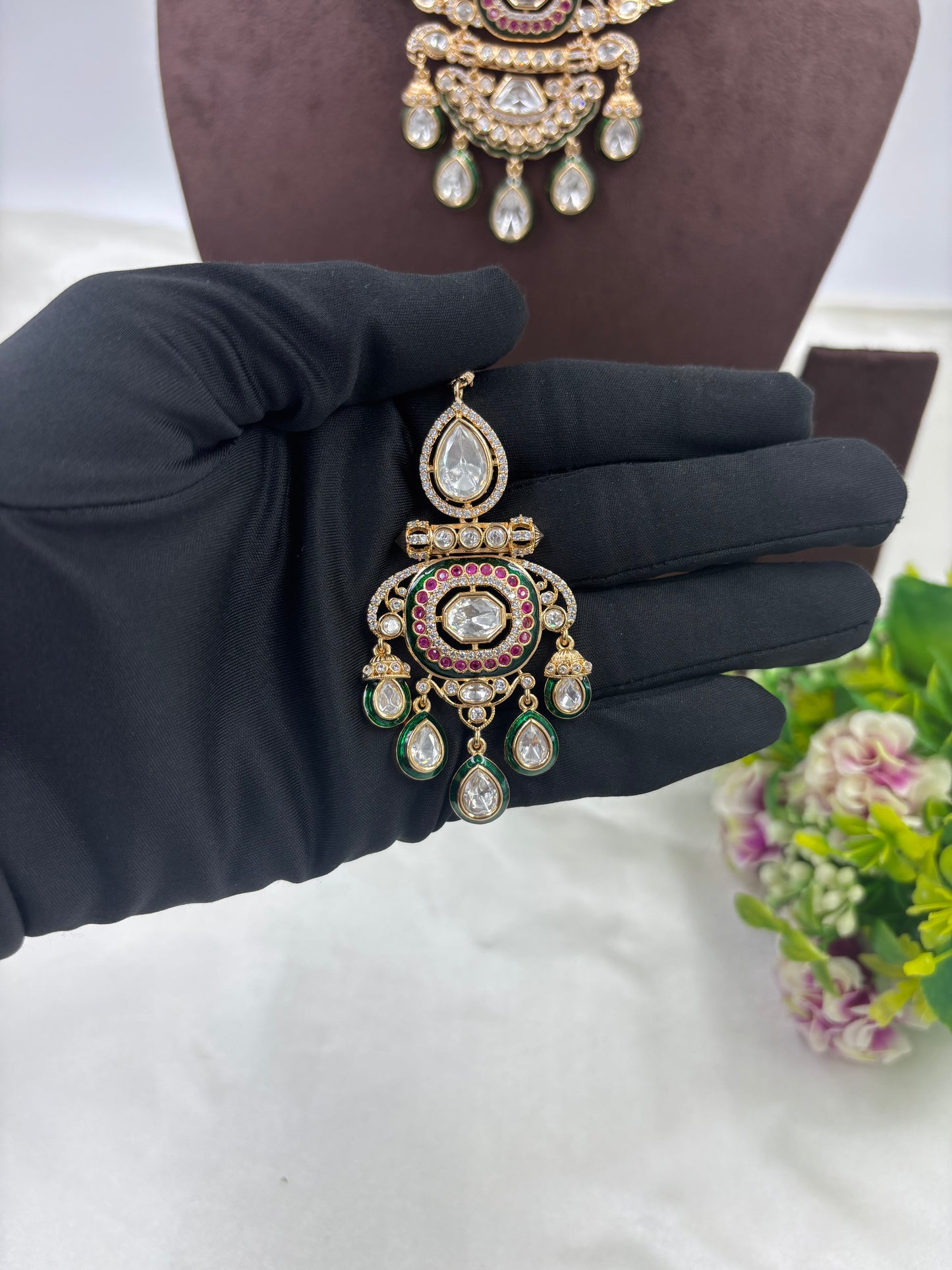 Zareen Jadau Moissanite Kundan Necklace