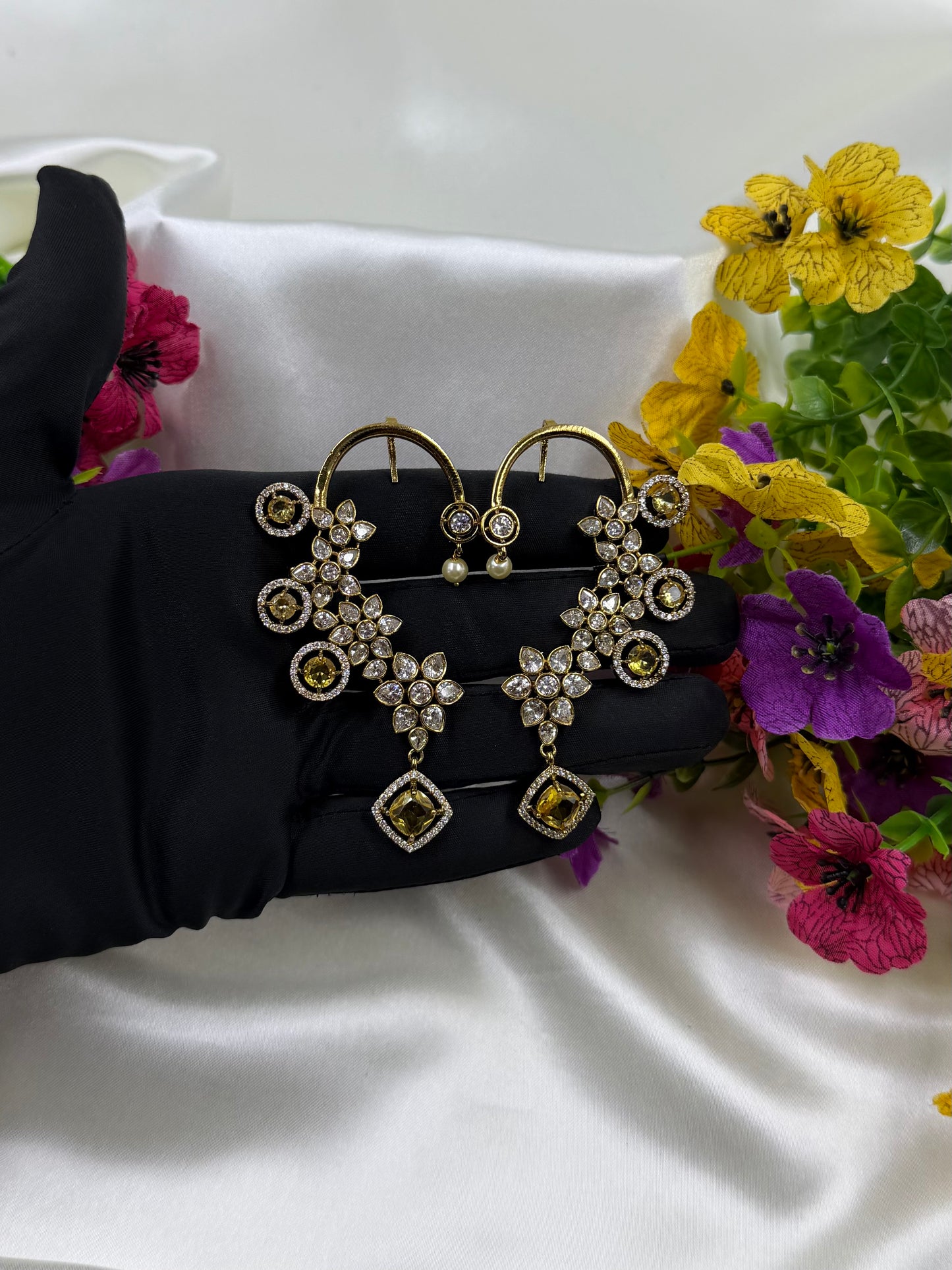 Vinita Victorian Earcuffs