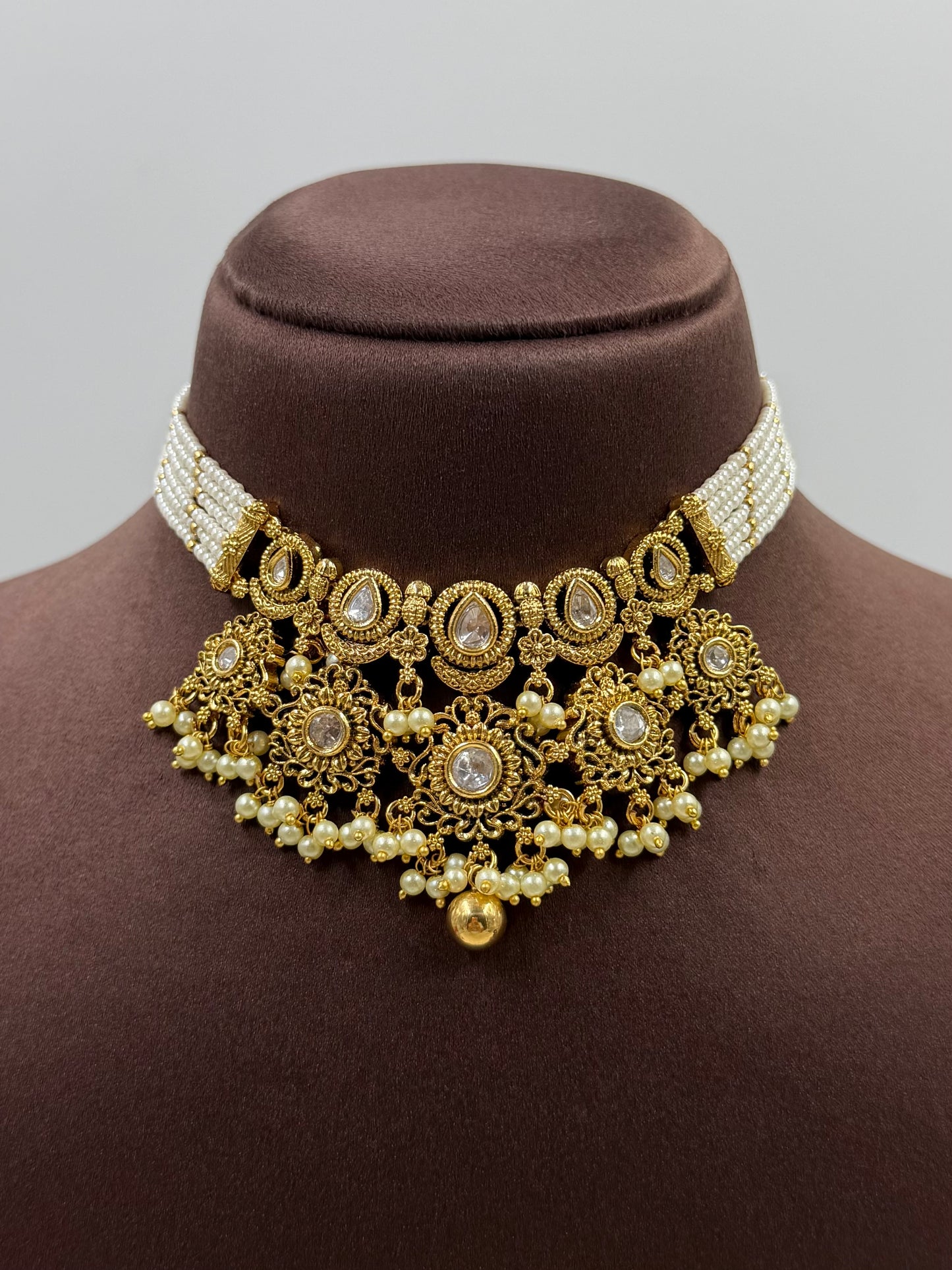 Diya Antique Gold Choker Necklace Set
