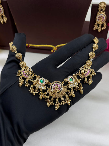 Unnati Heritage Delicate Necklace Set