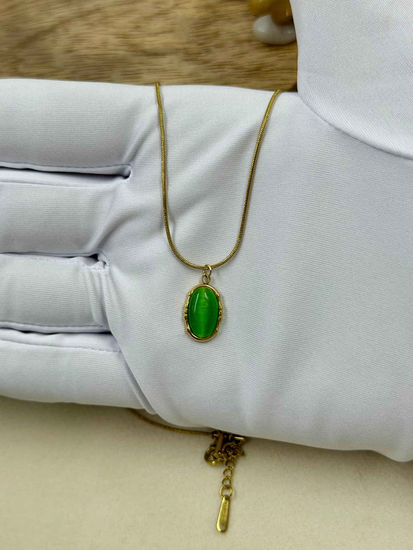 Green Stone Gold Chain