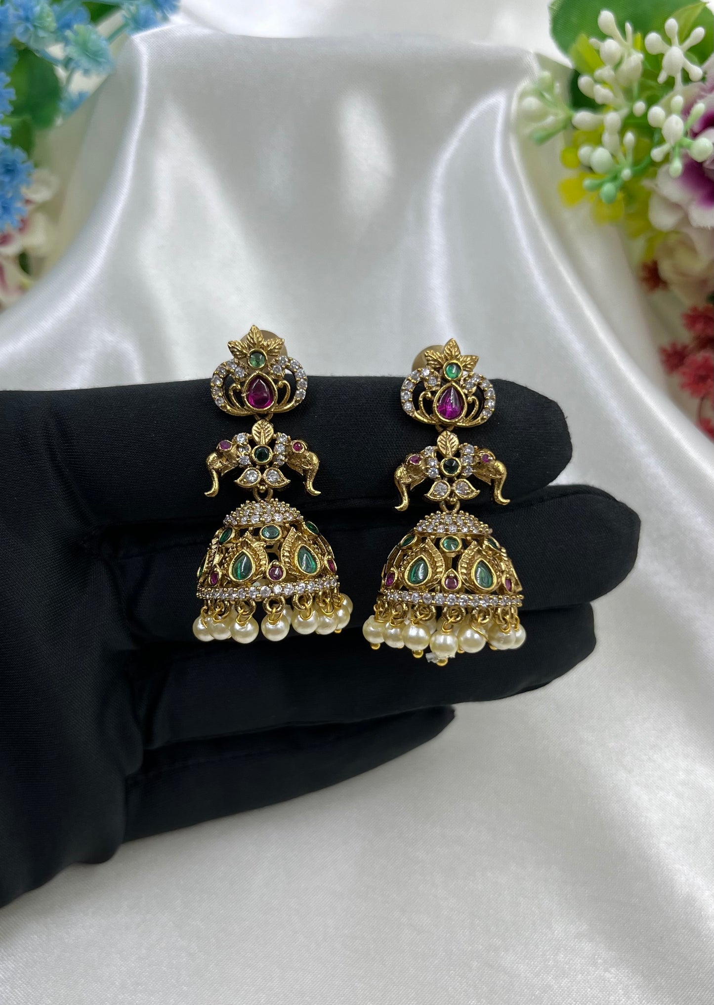 Nyra Victorian Jhumka