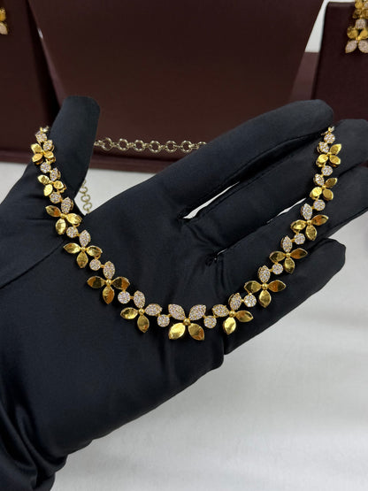 Disha Victorian Delicate Necklace
