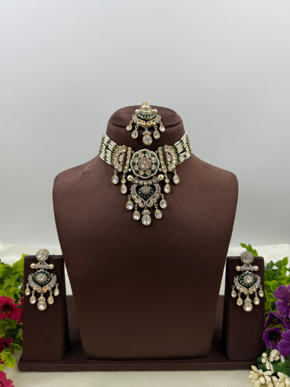 Unnati Mossonaite Victorian Choker Necklace Set
