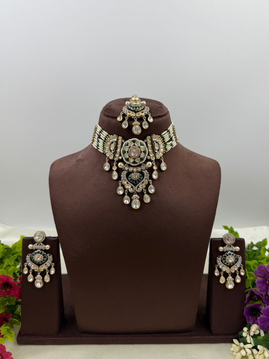 Unnati Mossonaite Victorian Choker Necklace Set
