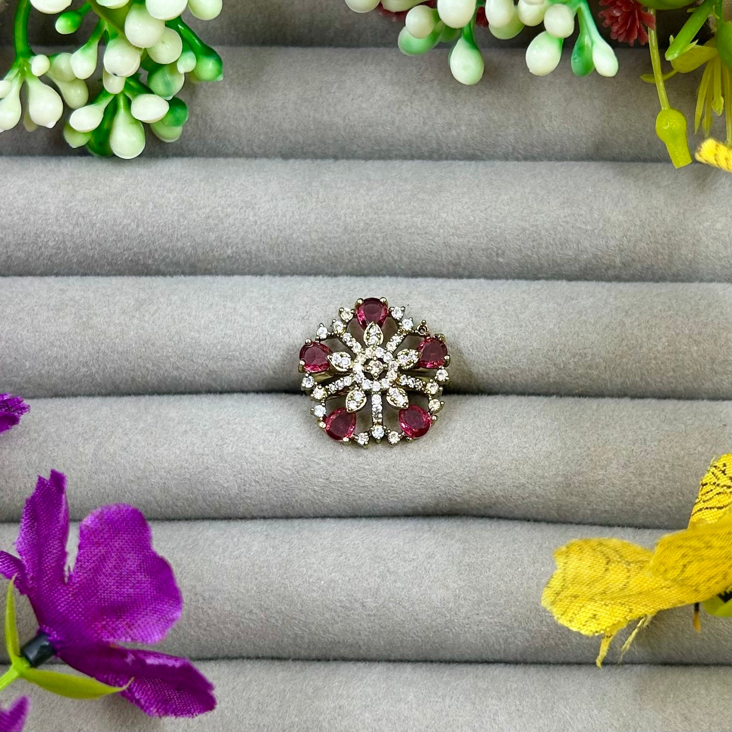 Ruchi Victorian Ring (Adjustable)