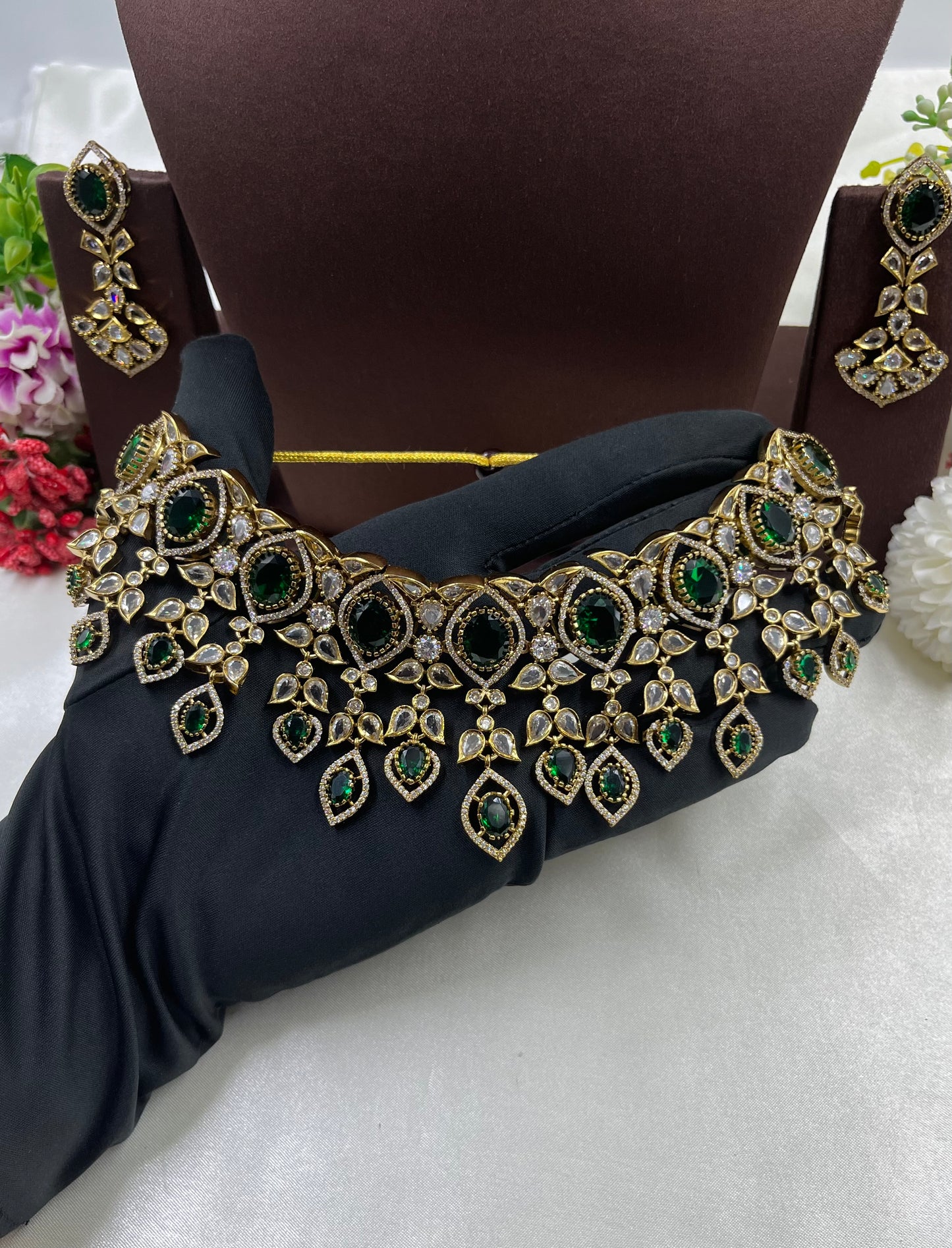 Vaishnavi Victorian Choker Necklace