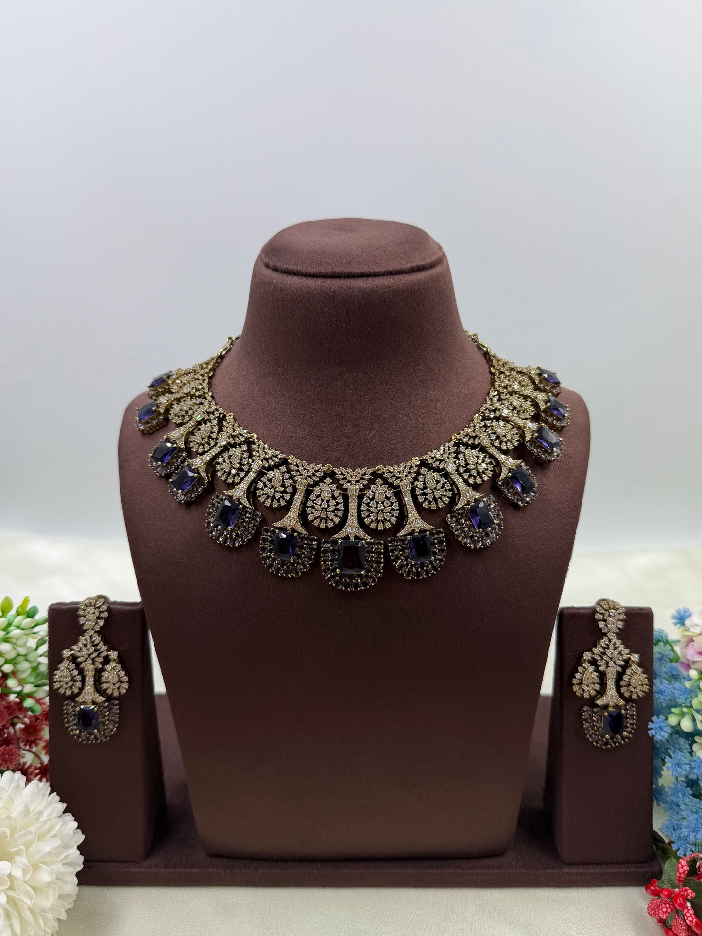 Tanvi Victorian American Dimond Necklace