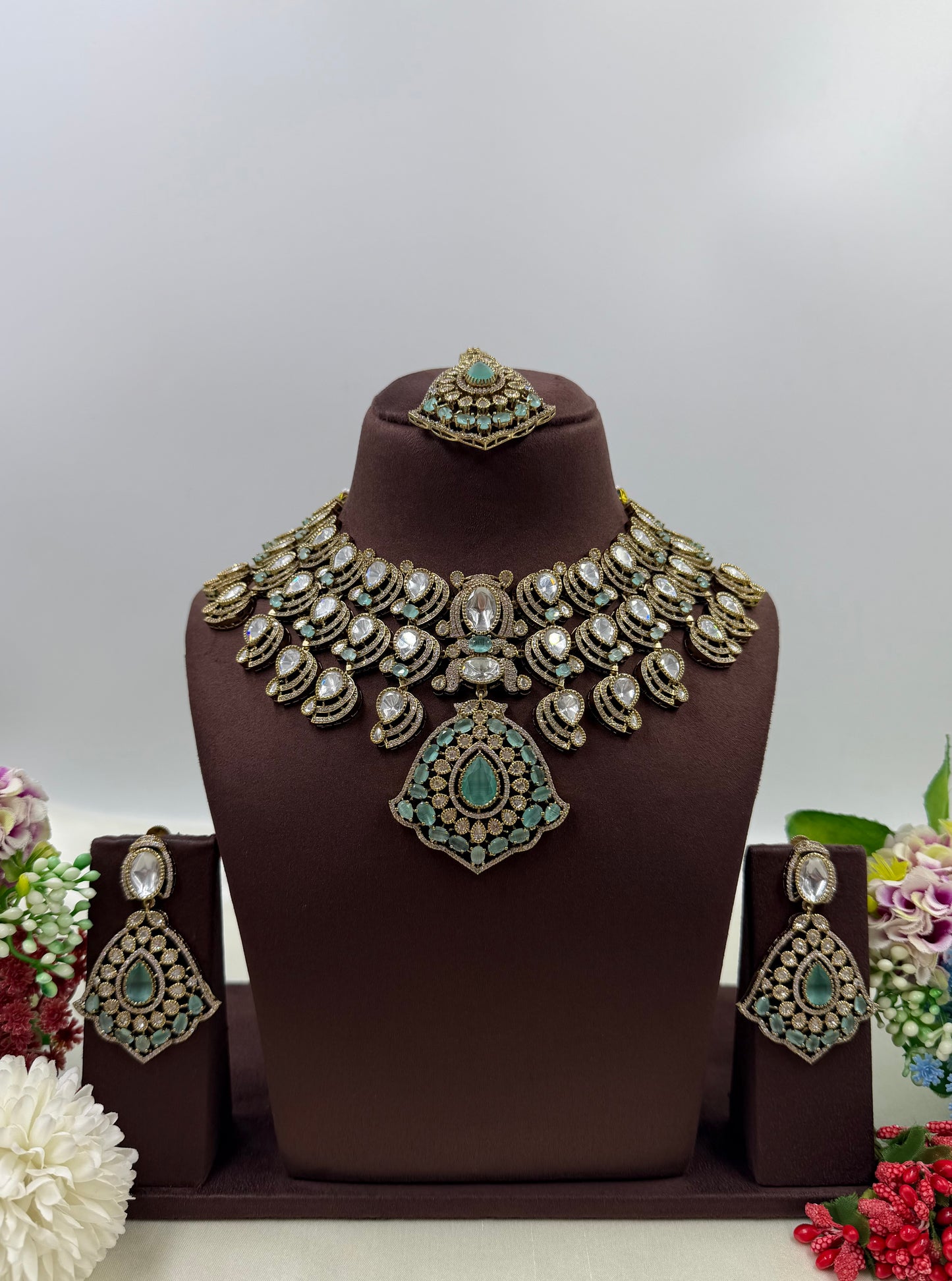 Kanti Victorian Moissanite Semi Bridal Set