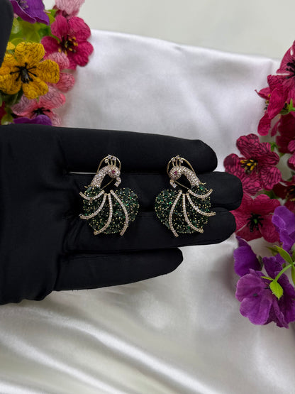 Samara Victorian Ad Earring