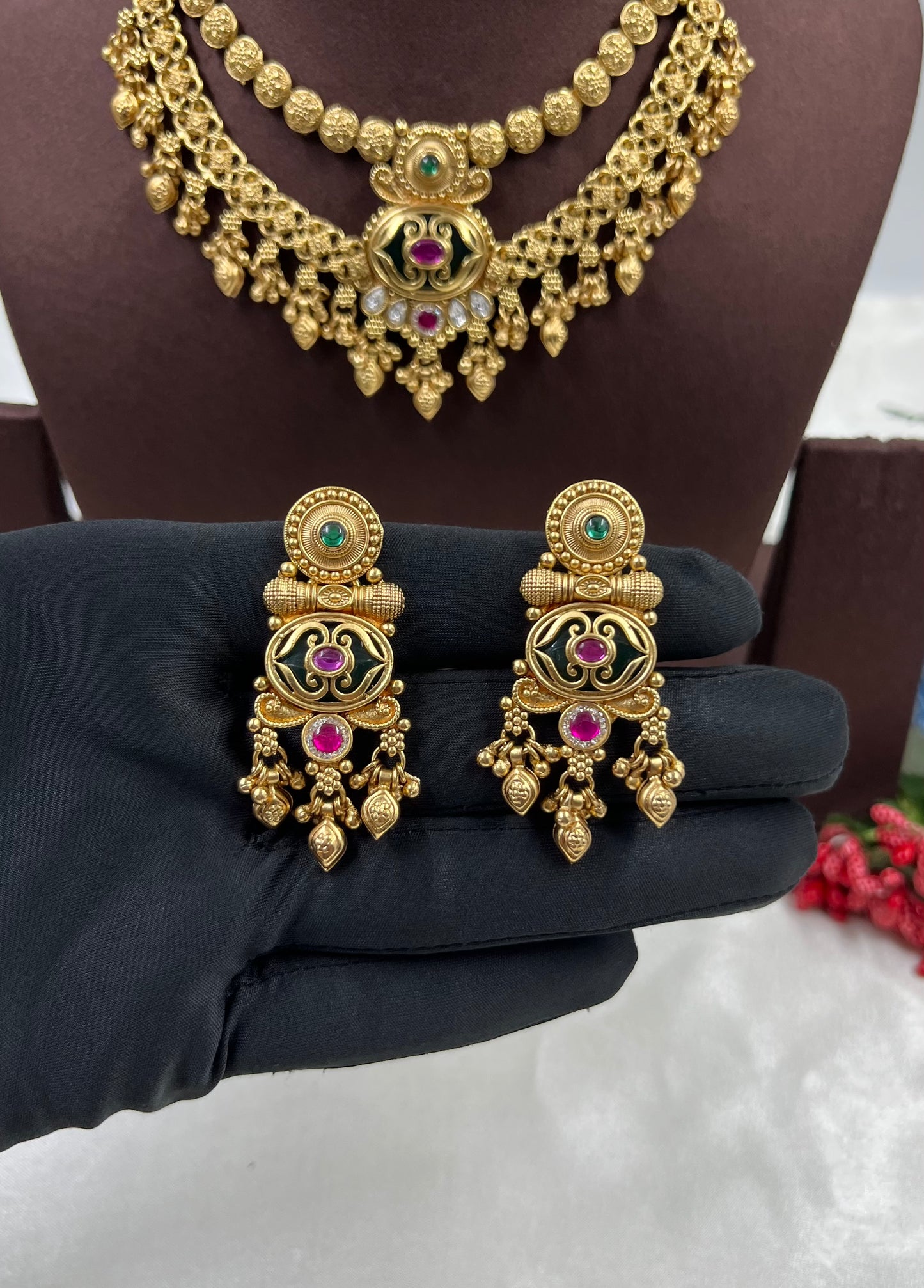Anika Heritage Necklace Set