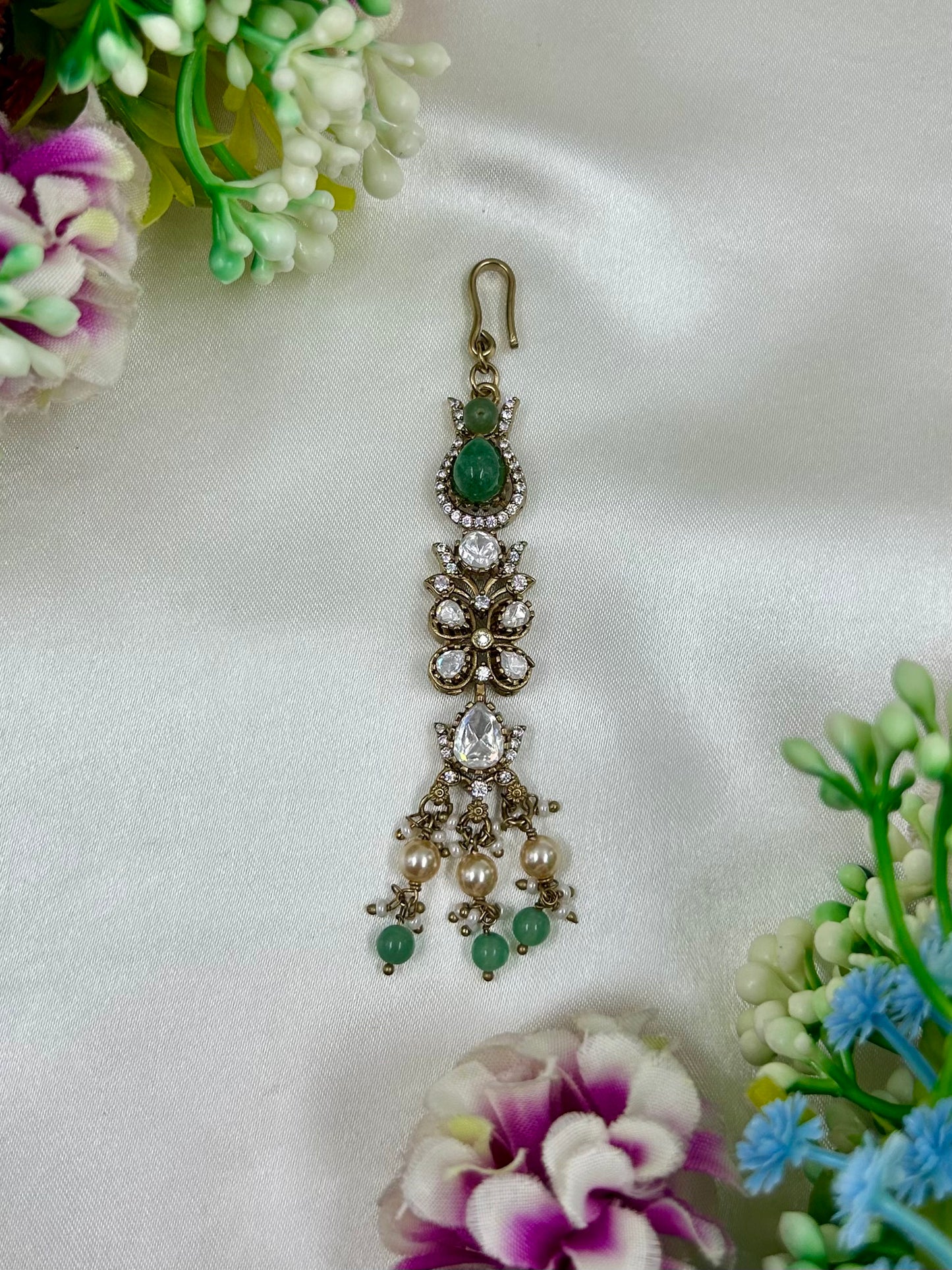 Anna Victorian Mang Tika