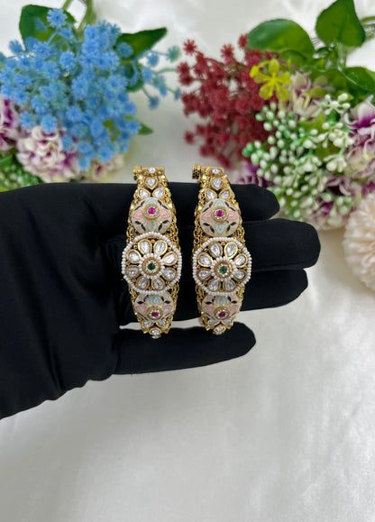 ANTIQUE GOLD PREMIUM JUMKA BANGLES SET