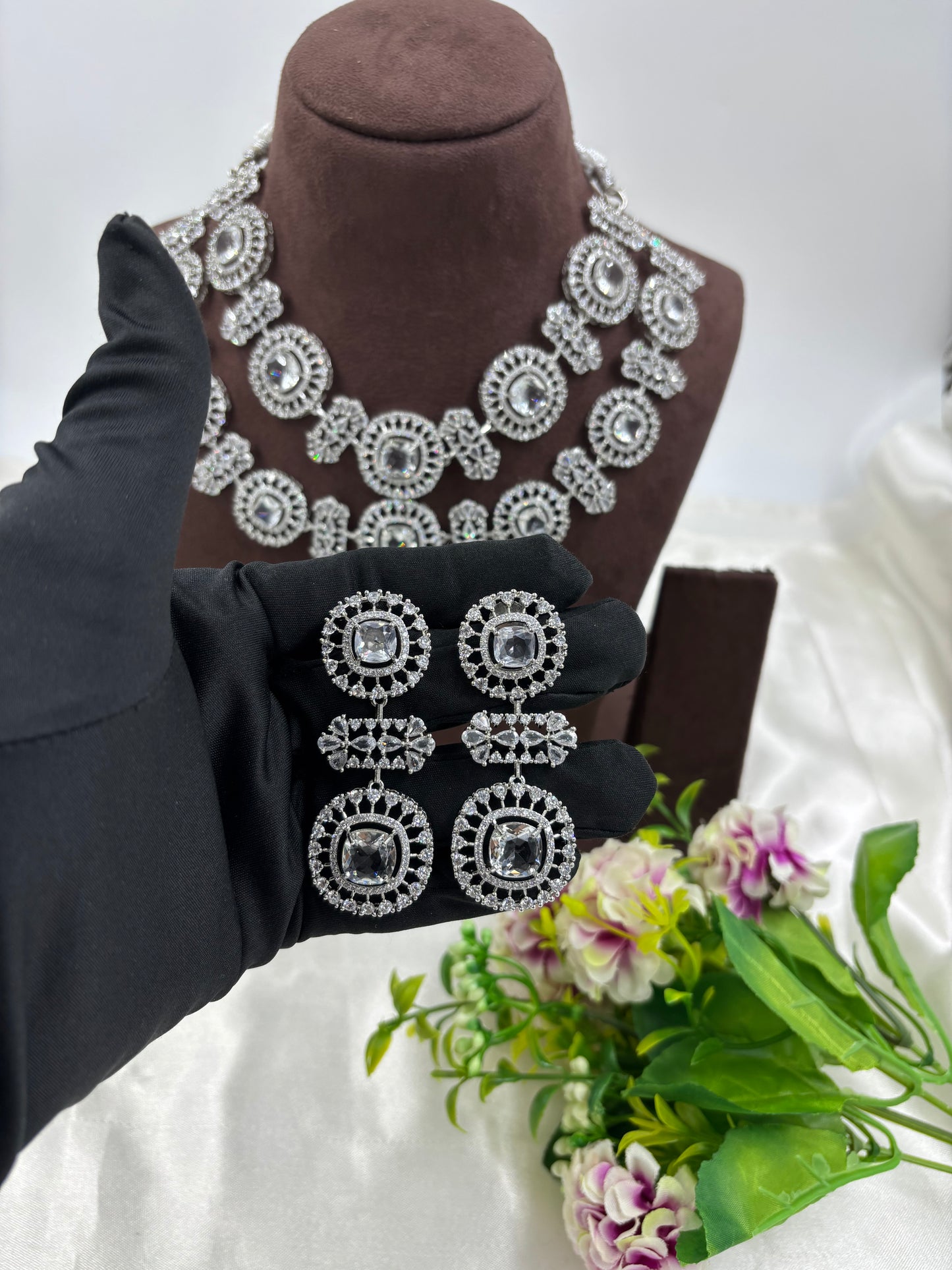 ALIA AMERICAN DIMOND NECKLACE SET