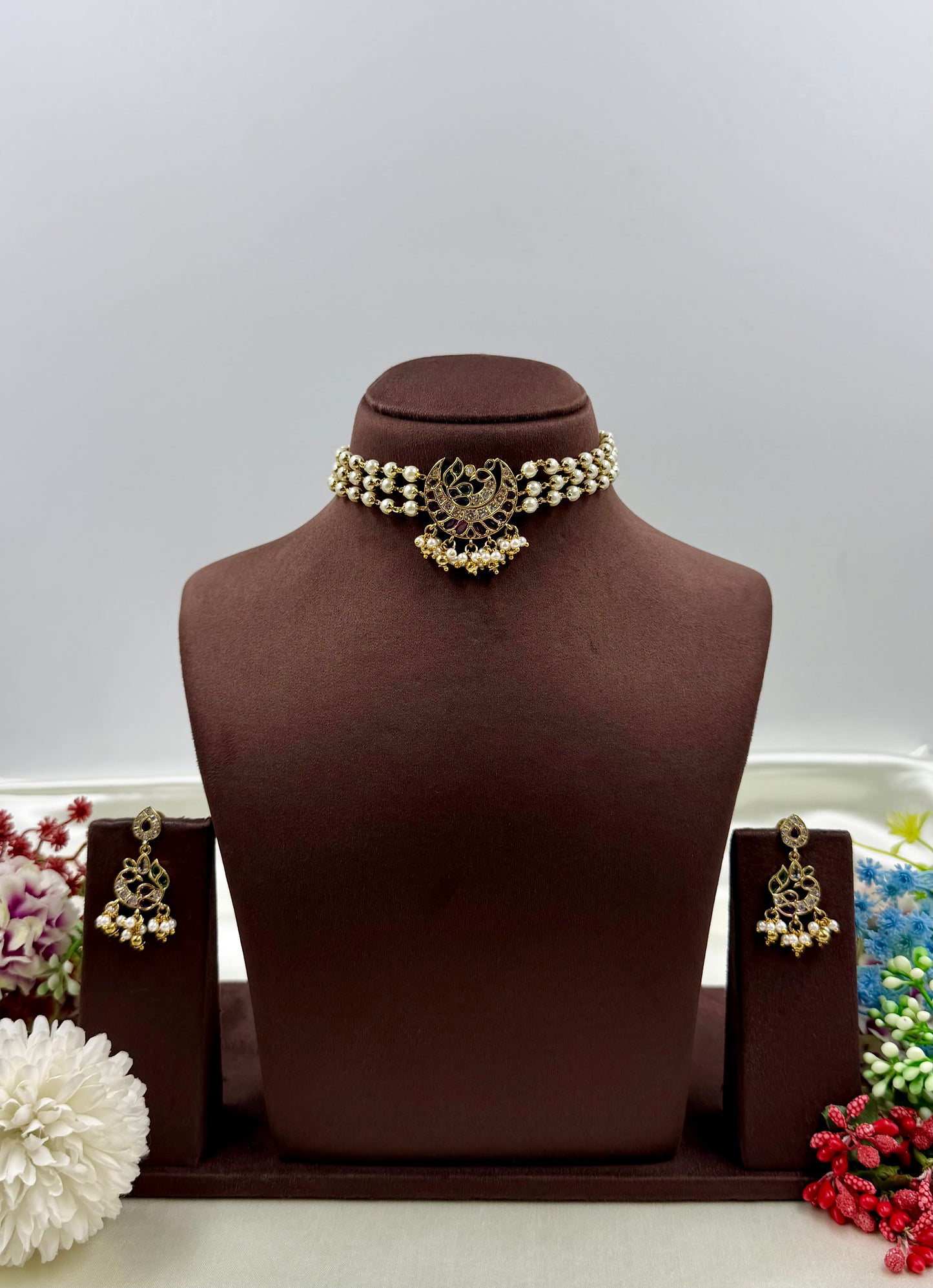 Tanvi Traditional Choker