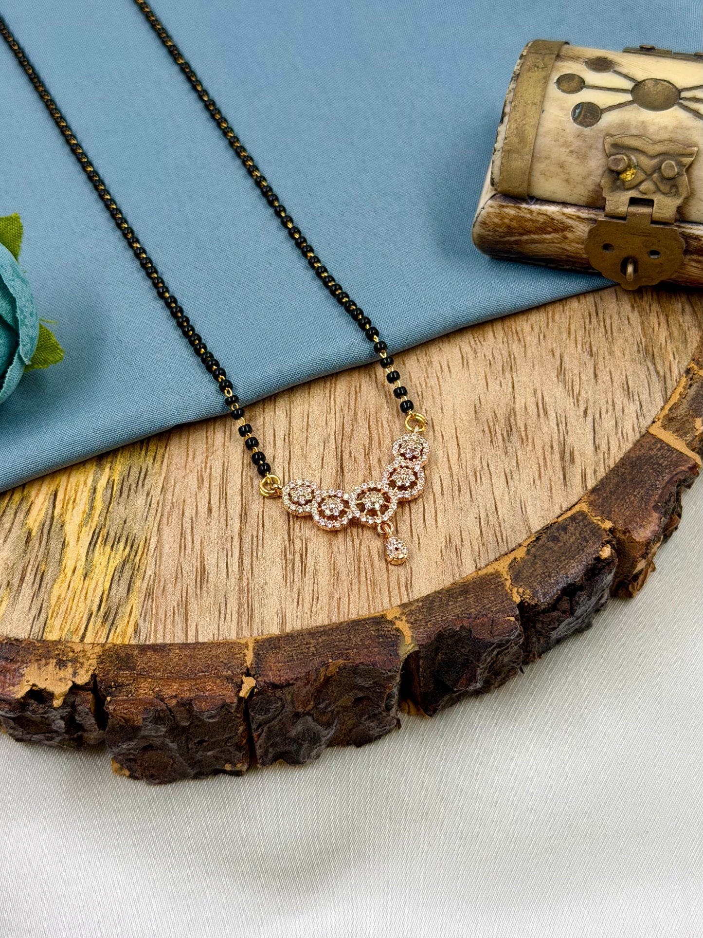 Sara Rose Gold Mangalsutra
