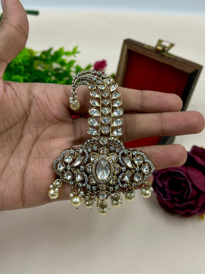 Ayesha Victorian Kalangi