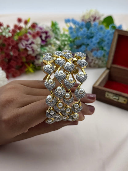 Ruhi American Diamond Bangles