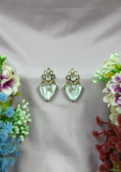 Suzie Victorian Premium Earring
