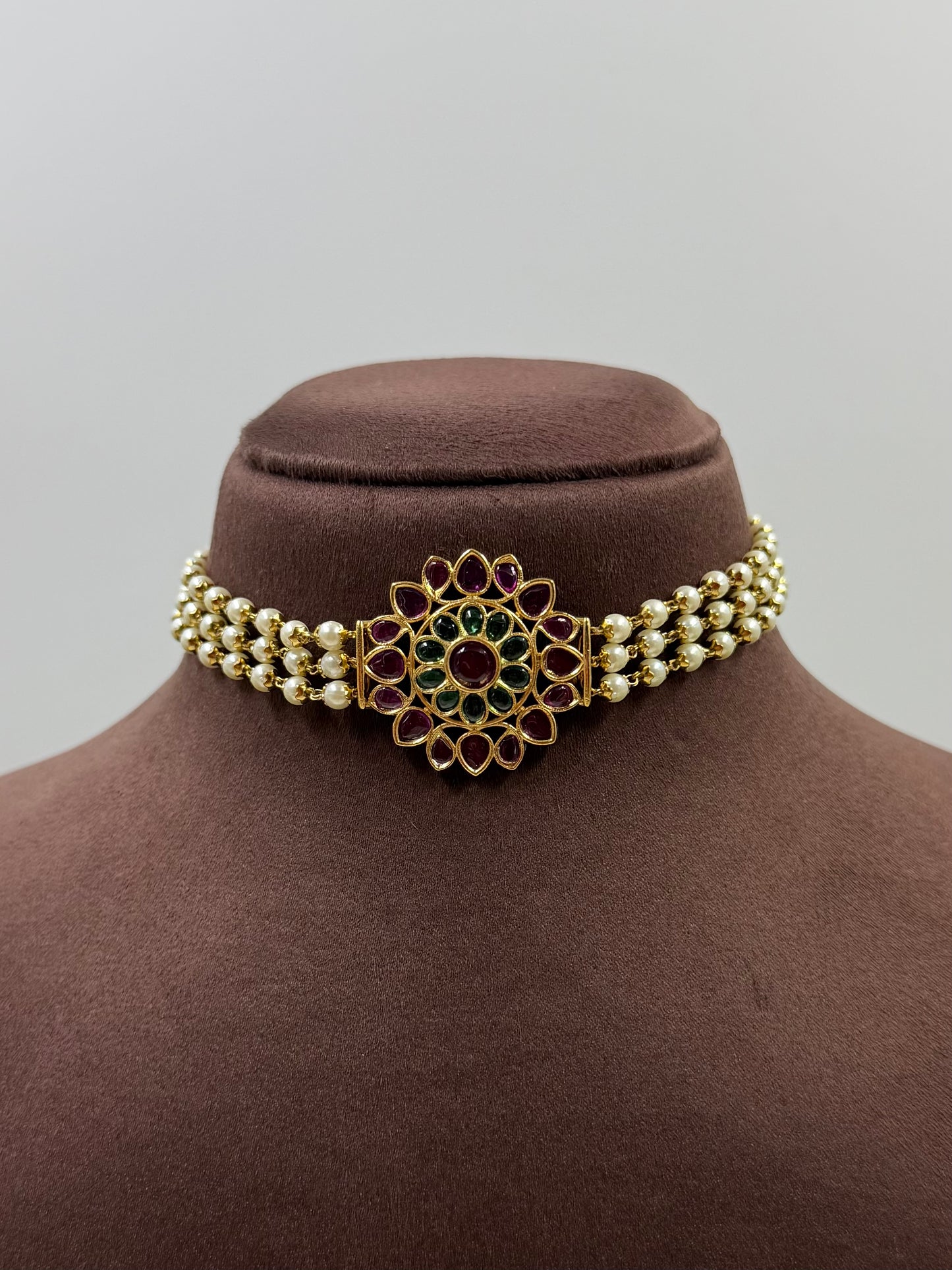 Janaki Victorian Traditional Choker Necklace