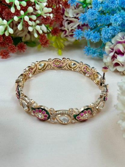 Hena Moissanite Bangles (Openable)