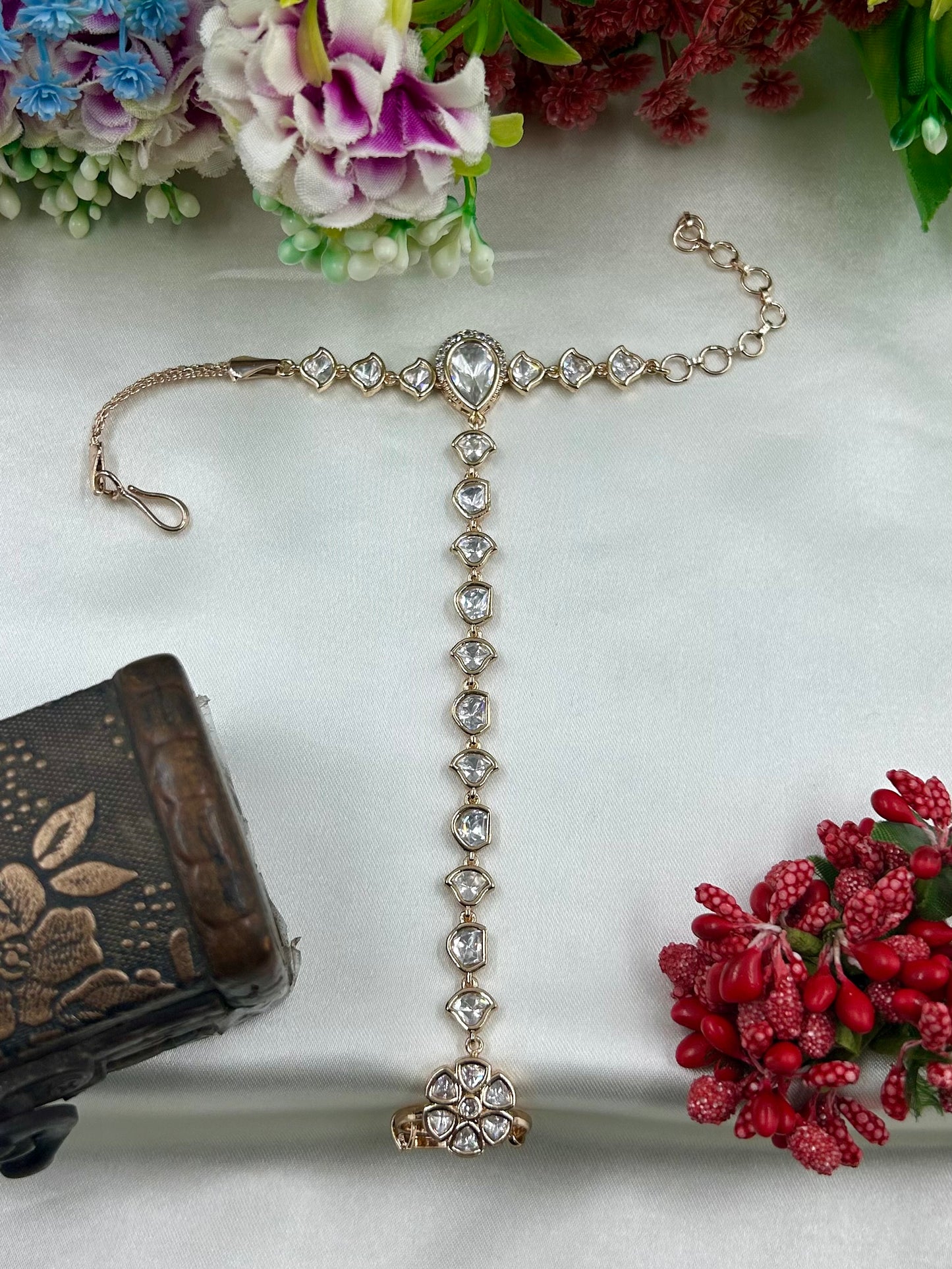 Preeti Moissanite Hath Panja (One Pis)