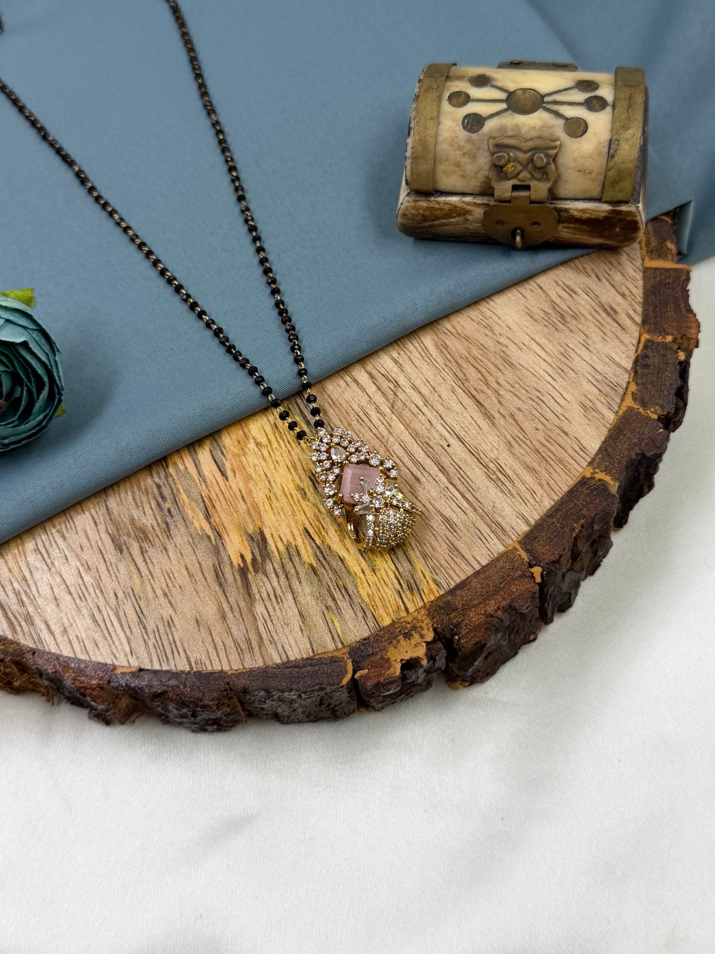 Cubic Victorian Mangalsutra