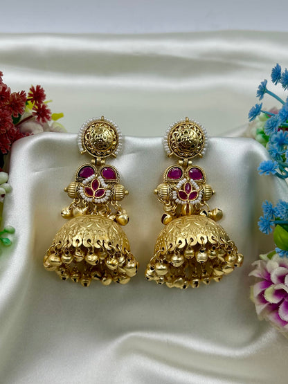 Yogita Kashmiri Jhumka