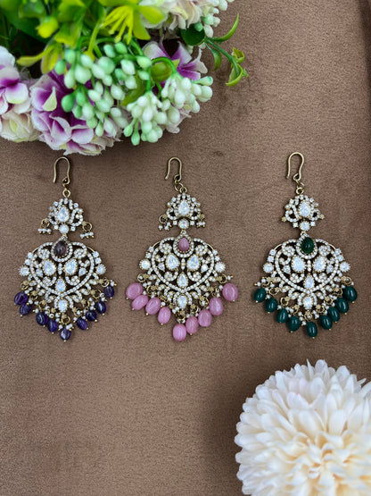 Kalyani Royale Kundan Maang Tikka