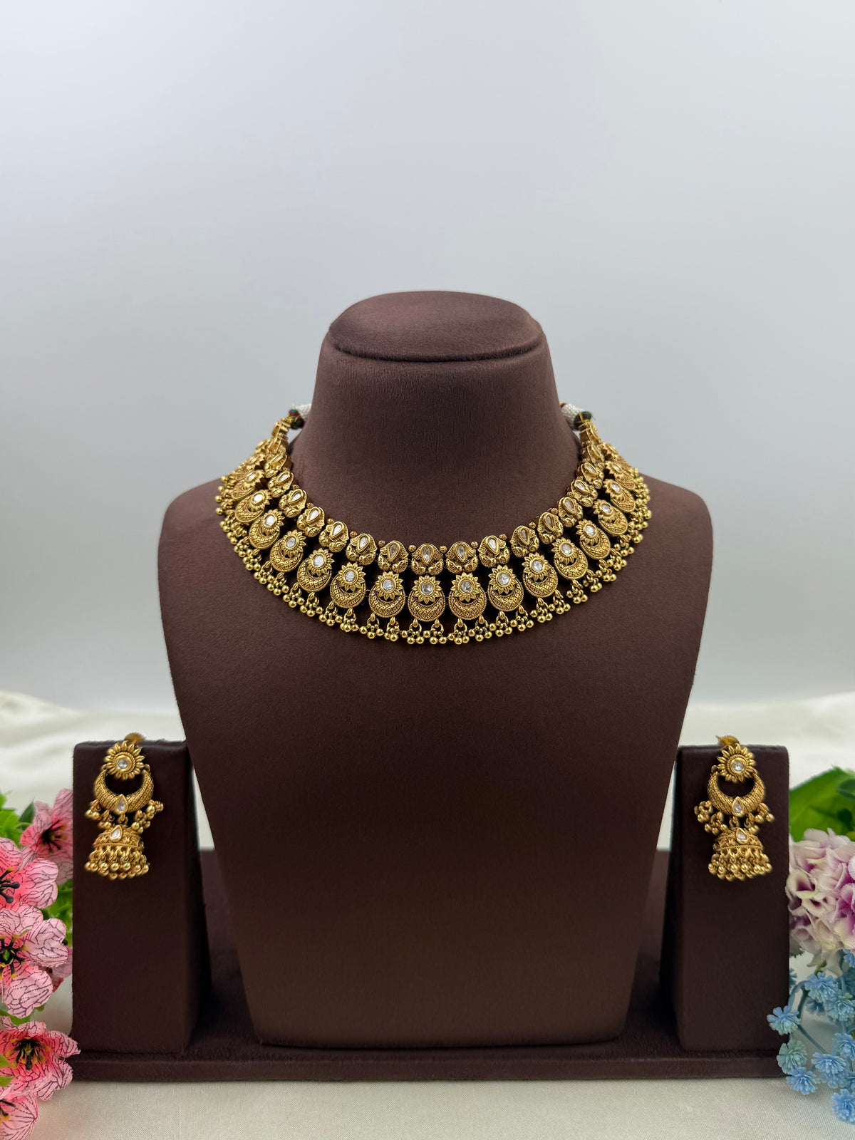 Dhiriti Heritage Necklace Set