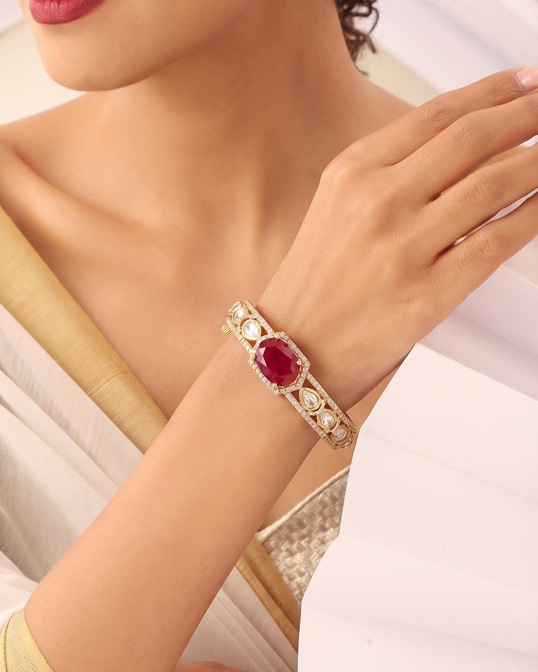 Auravya Moissanite Kundan Bracelet (Openable)
