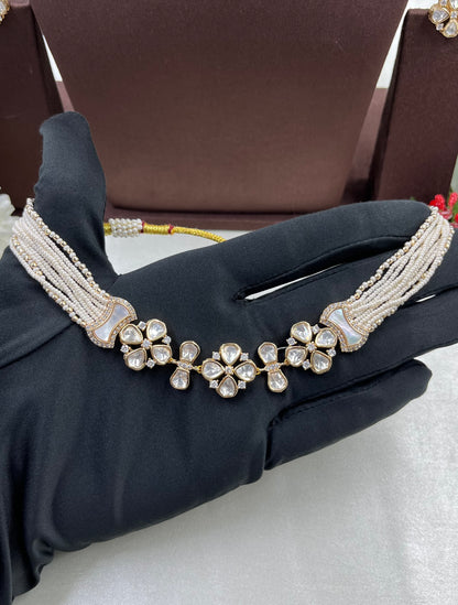 Vada Moissanite Choker Necklace