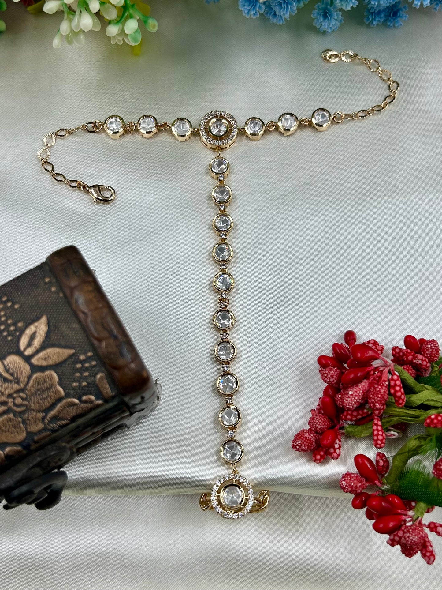 Anita Moissanite Hath Panja (One Pis)