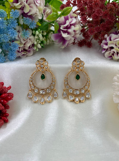 Zoey Moissanite Earing