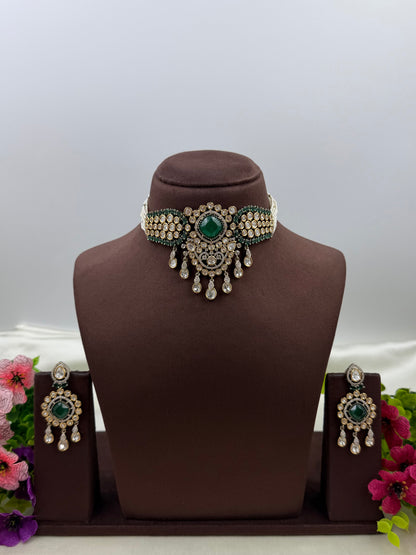 Amrapali Victorian Choker Necklace Set