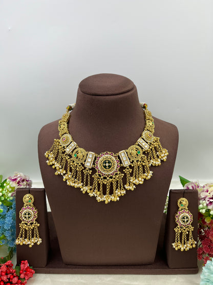 Dangling Heritage Choraski Necklace
