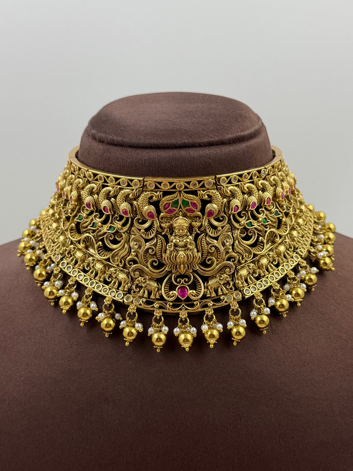 Kangana South Temple Choker Necklace Set