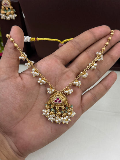 Jinal Chorski Necklace Set