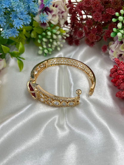 Gleamora Moissanite Kundan Bracelet (Openable)