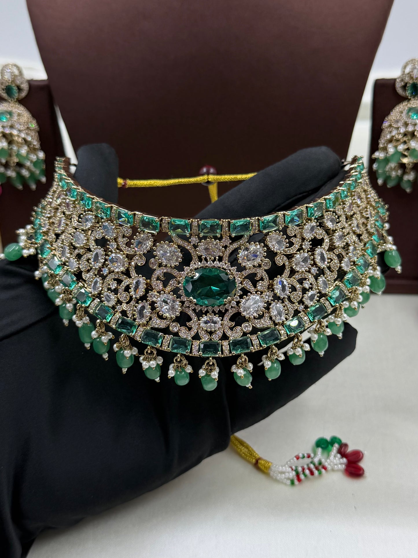 Kritika Premium Victorian Choker Necklace Set