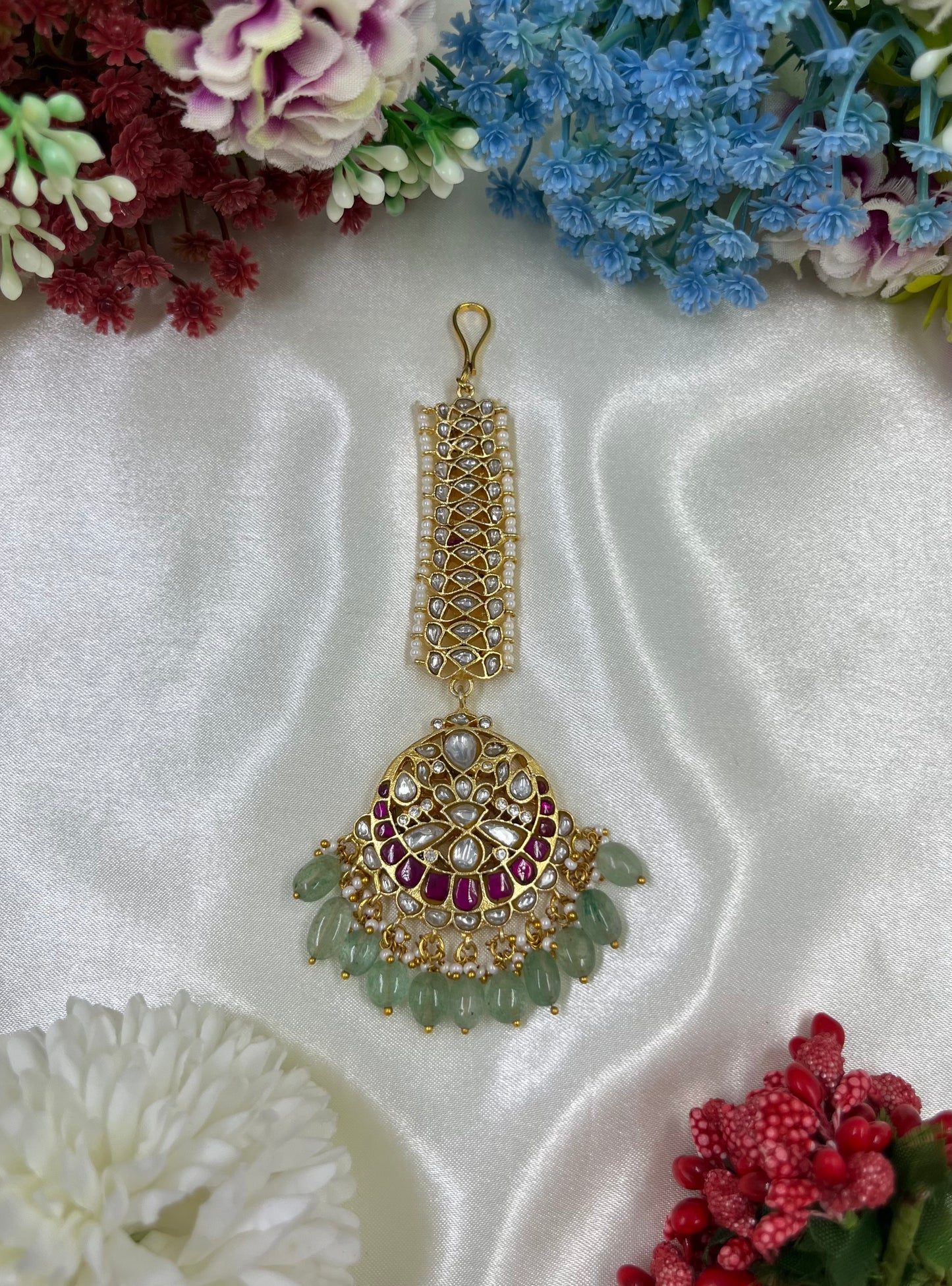 Sanya Pachi Kundan Mang Tika