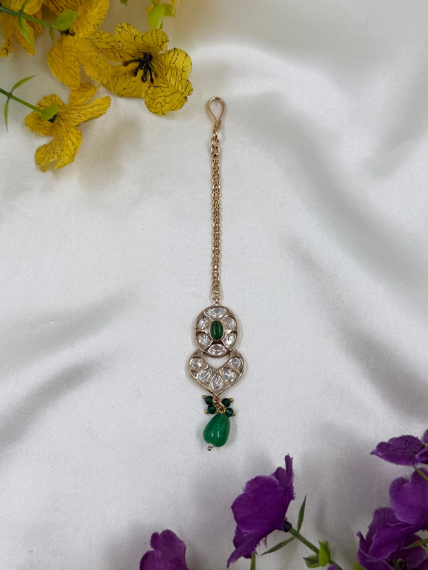 Komal Moissanite Mang Tika