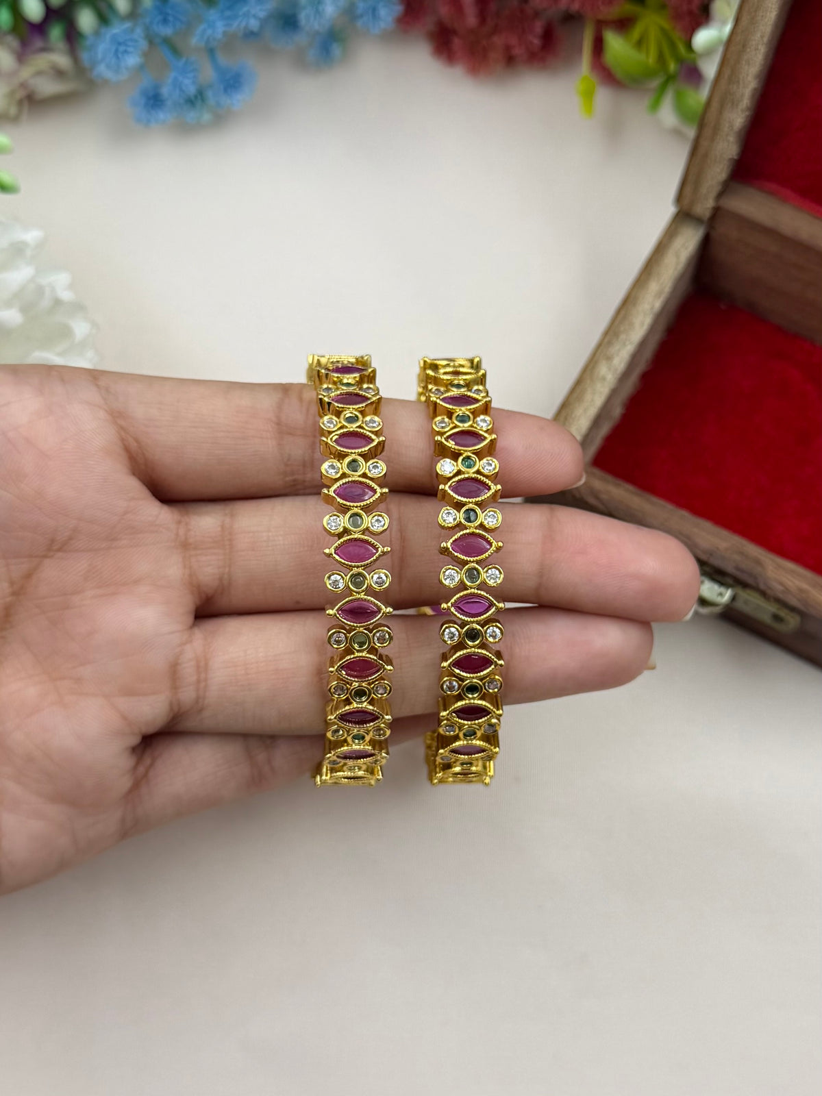 Krutika Victorian Bangles