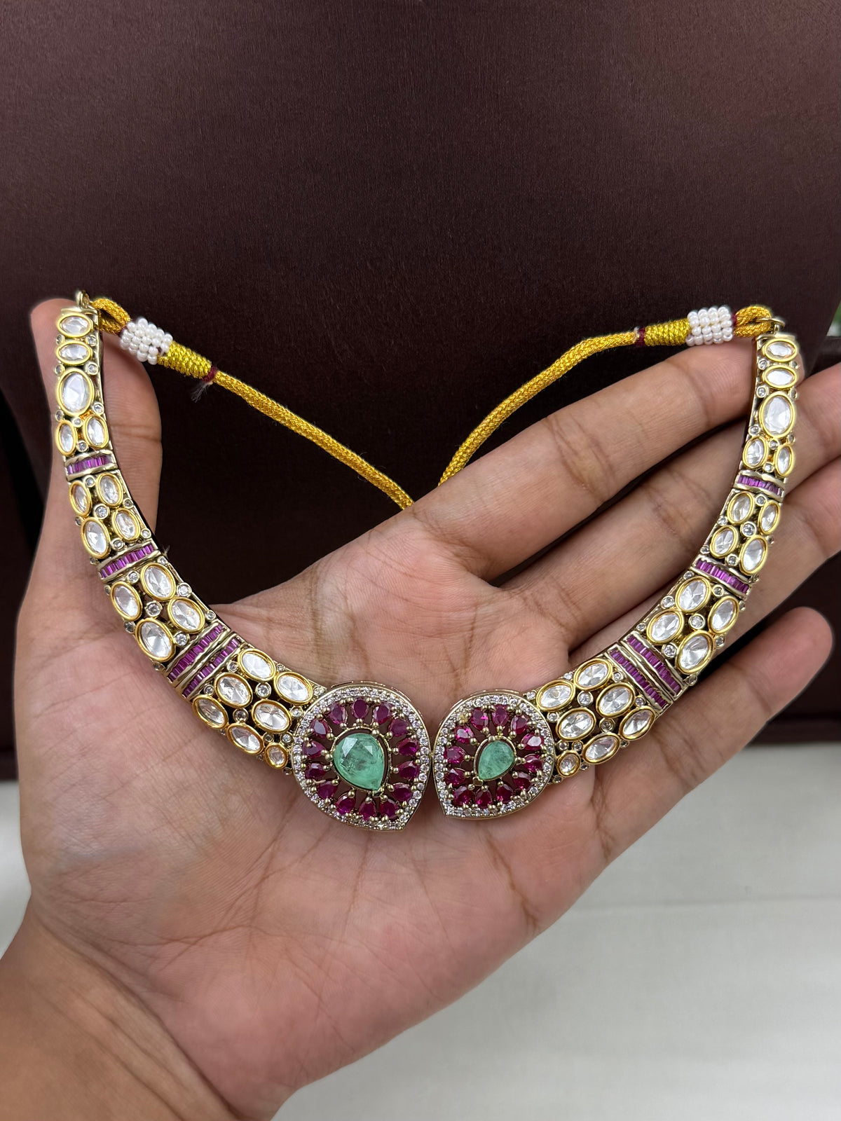 Ishani Victorian Delicate Necklace Set