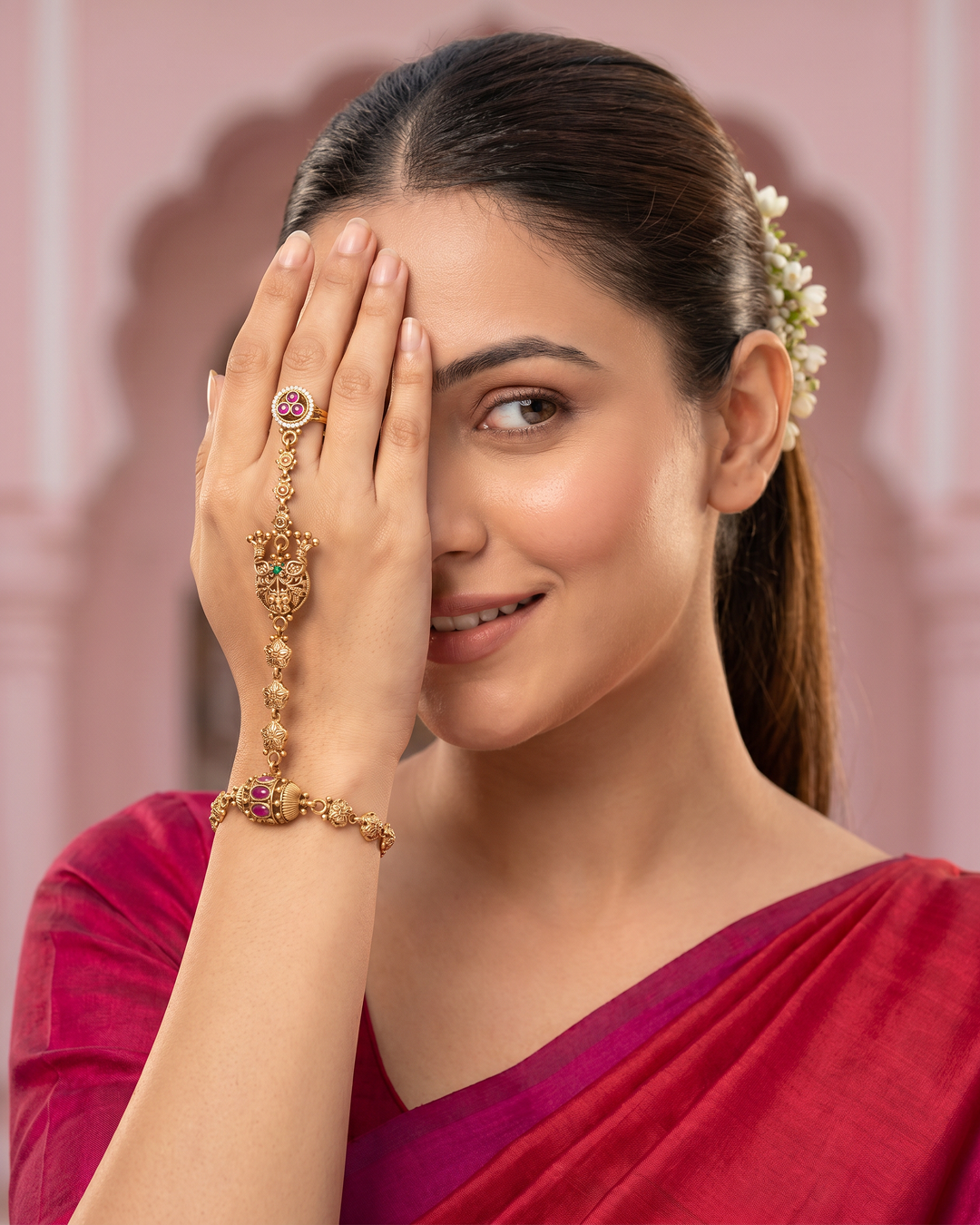 Minal Traditional Hath Panja (One Pis)